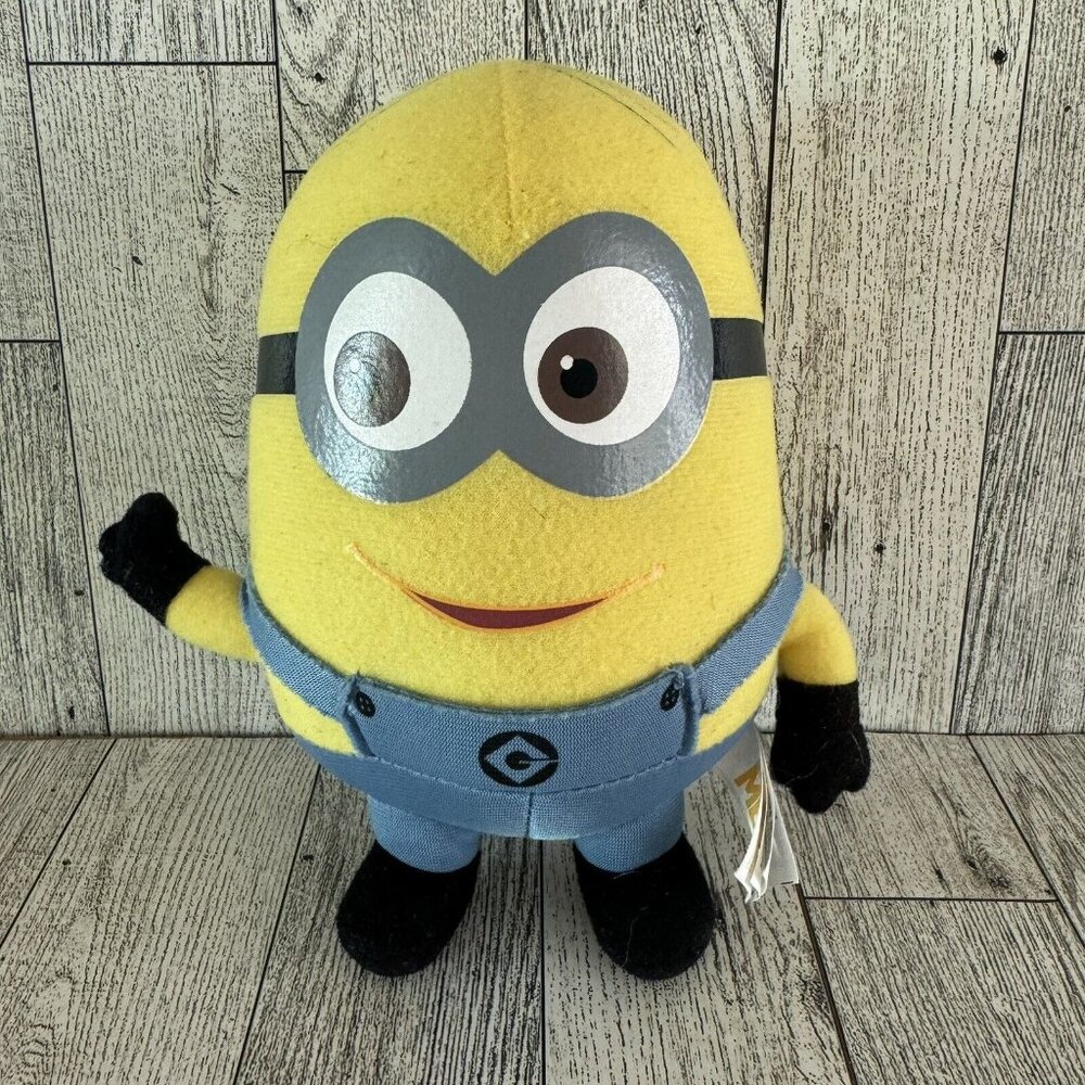 Toy Factory Despicable Me Minion Dave Yellow Plush Toy Stuffed Animal 7"